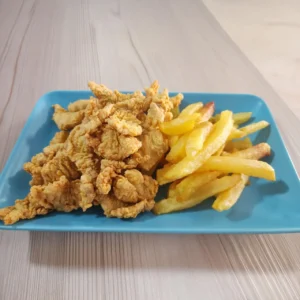 Chicharrón de pescado con papa frita
